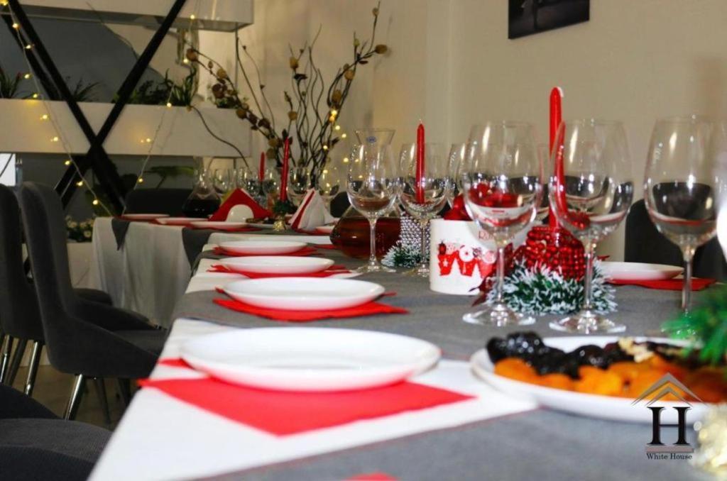 White House Hotel Tbilisi Ngoại thất bức ảnh