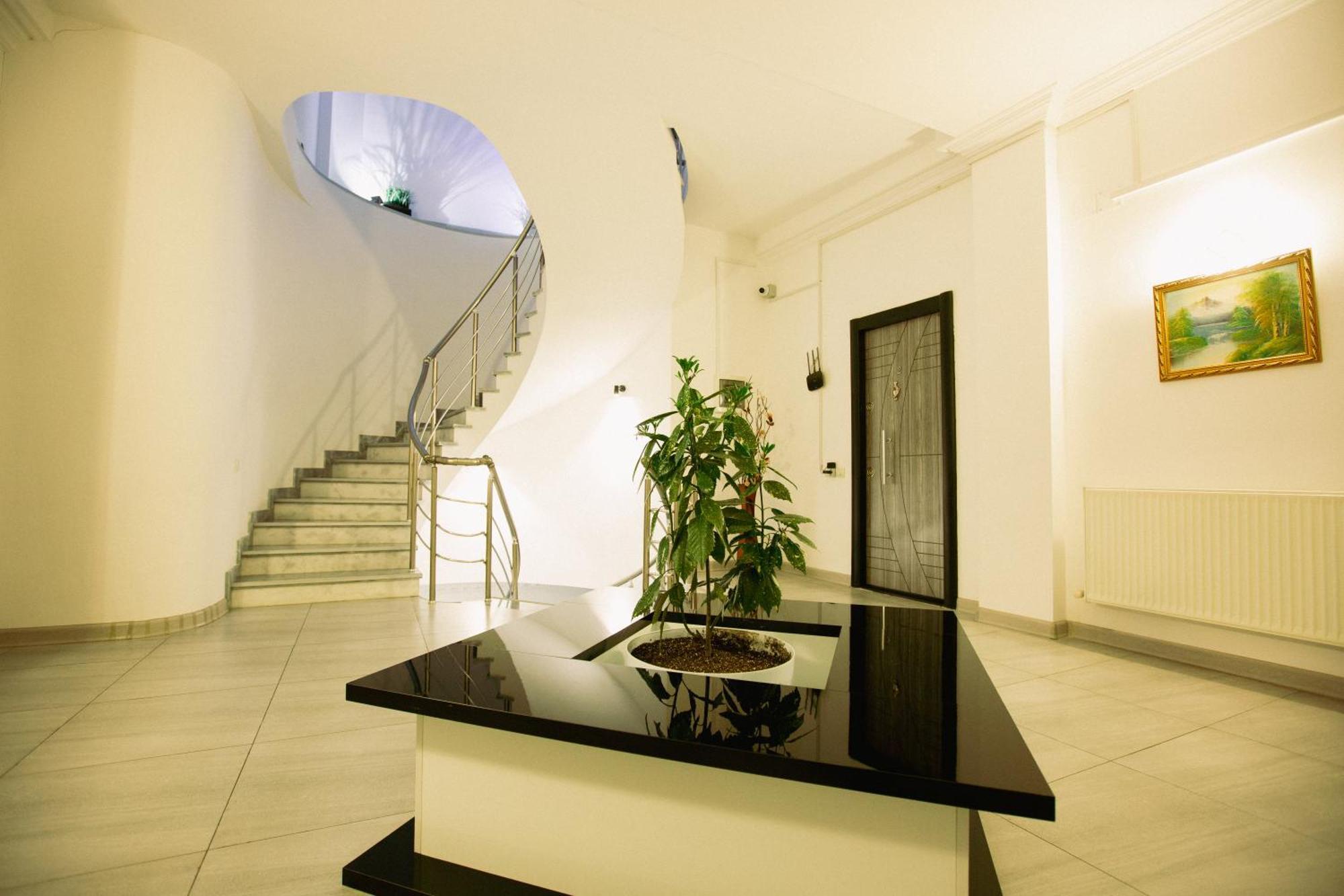 White House Hotel Tbilisi Ngoại thất bức ảnh