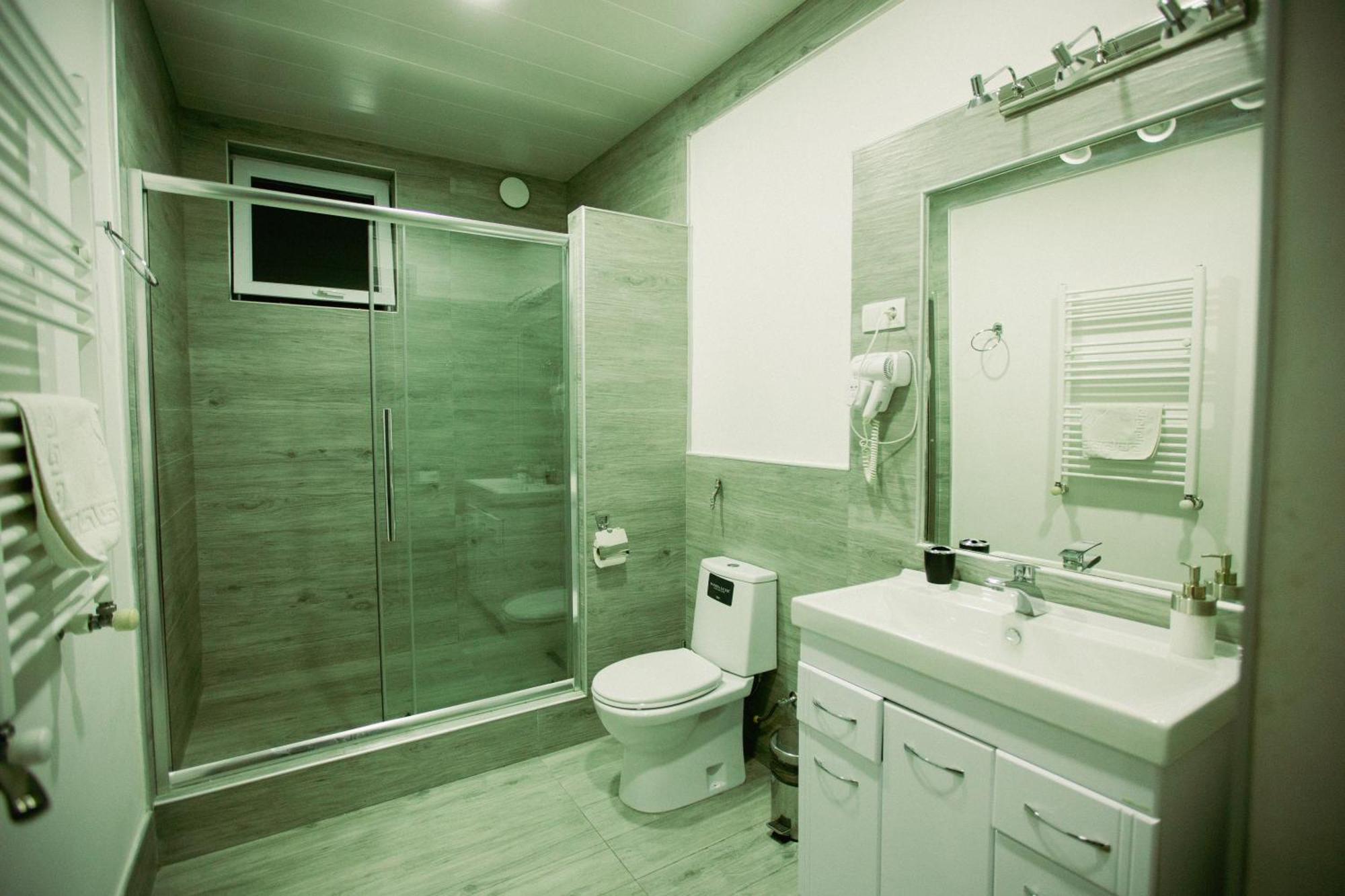 White House Hotel Tbilisi Ngoại thất bức ảnh